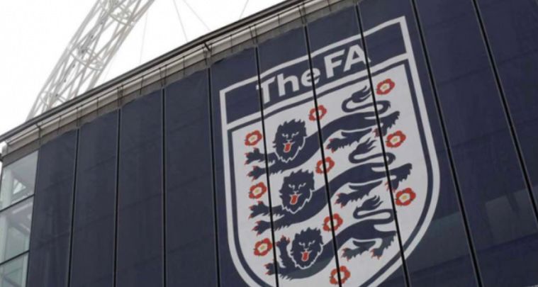 الاتحاد الانجليزي يغرم توتنهام و برايتون