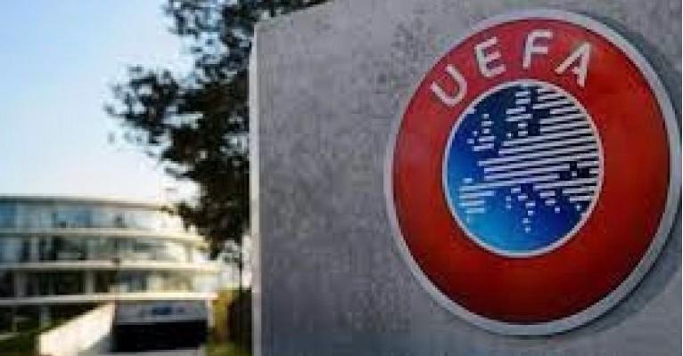 مجلس كرة القدم الأوربي يدعو ” يويفا ” لإصدار إشادات جديدة