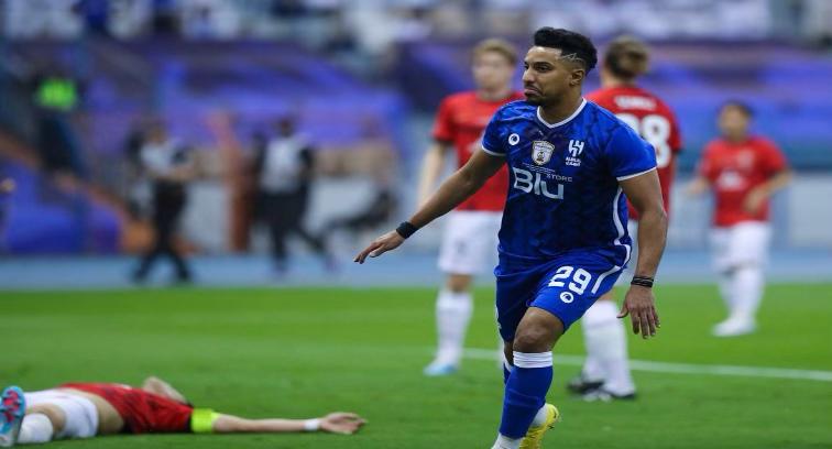 أوراوا الياباني يتعادل مع الهلال بهدف لمثله