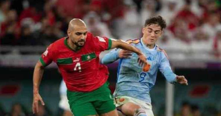 برشلونة يحسم قراره بضم مرابط