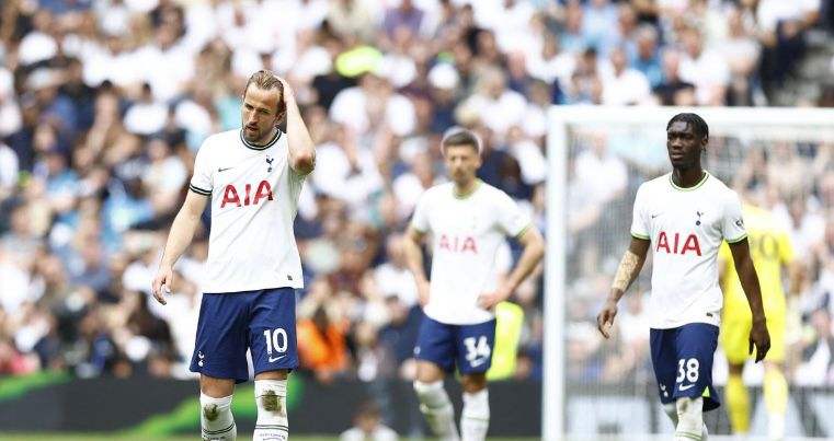 توتنهام يخسر على أرضه بثلاثية نظيفة أمام برينتفورد