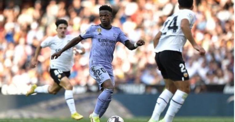 فالنسيا يحقق فوزاً مهماً على ريال مدريد بهدف وحيد 