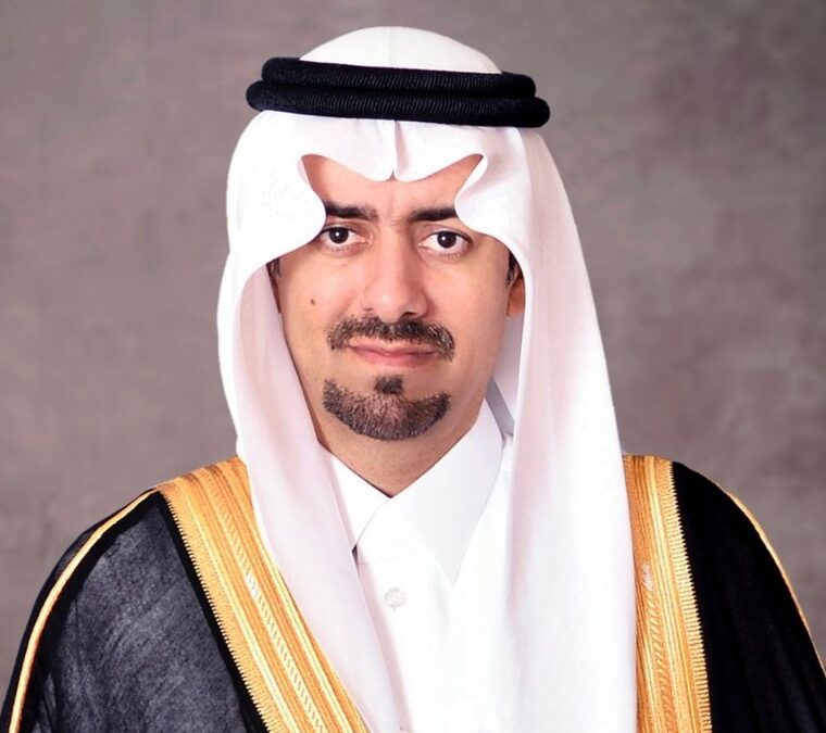محافظ القطيف يهنئ نادي الخليج لحصوله على كاس الاتحاد السعودي لكرة اليد