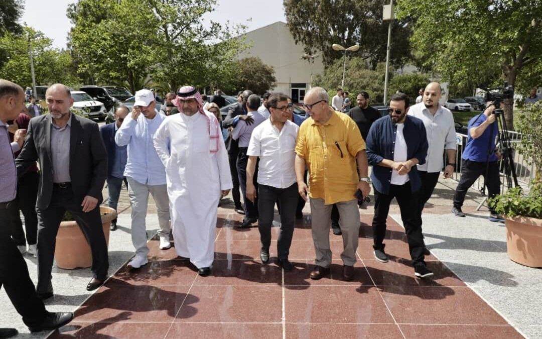 شملت زيارة المنشآت الرياضية وأماكن سكن الوفود المشـاركة..   لجنة المتابعة والإشـراف تختتم جولتها التفقـدية للجزائر