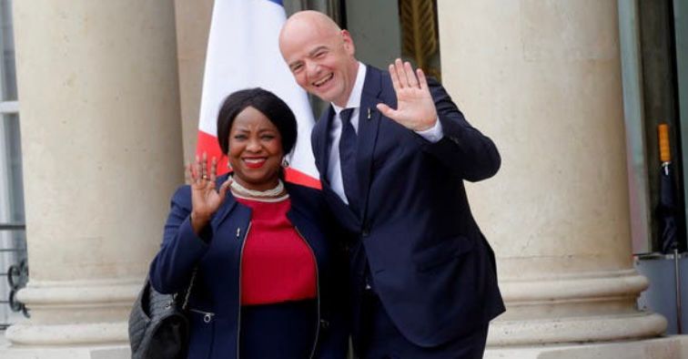 الأمينة العامة ل” فيفا ” تستقيل من منصبها 