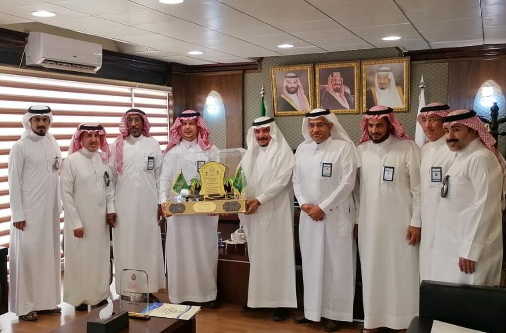 مدير عام تعليم الاحساء يستقبل رئيس الاتحاد السعودي لرياضه الصم ومرافقيه