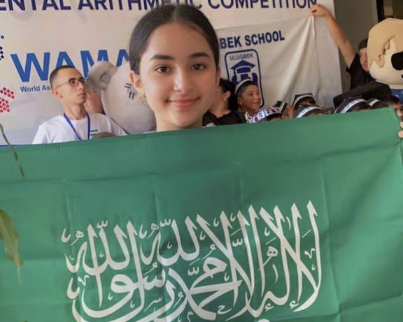 إنجاز سعودي أبهر العالم .. جود الظافري وصيفة العالم للحساب الذهني بتركيا