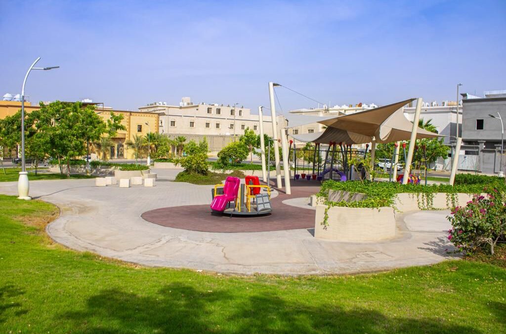 أمانة الشرقية: زراعة 500 ألف م2 مسطحات خضراء و 538 شجرة في مدينة الظهران خلال النصف الأول من العام