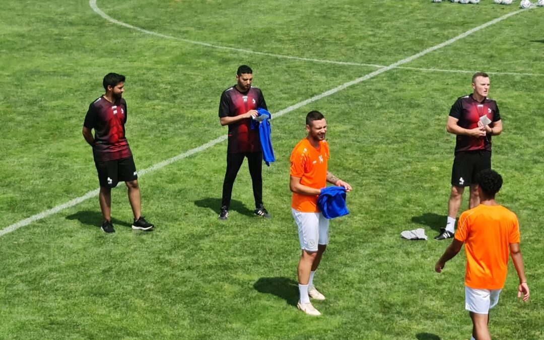 الحنفوش يكمل متطلبات رخصة البرو بالمعايشة مع ستيفن جيرارد