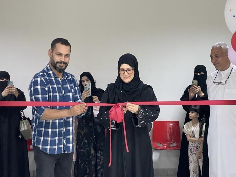 الحجي تحتضن المواهب الصغيرة في”تلاوين 2″ والمدلوح تفتتح المعرض بنادي الترجي