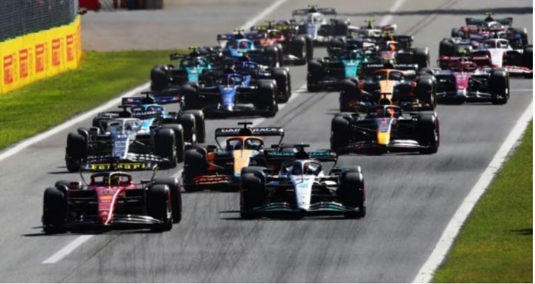 فريقي فورمولا 1 قد تخطيا سقف الميزانية 