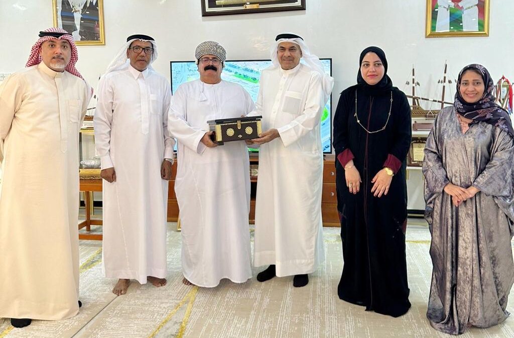 جمعية البحرين التطوعية تشارك في مهرجان صيف السويق بسلطنة عمان