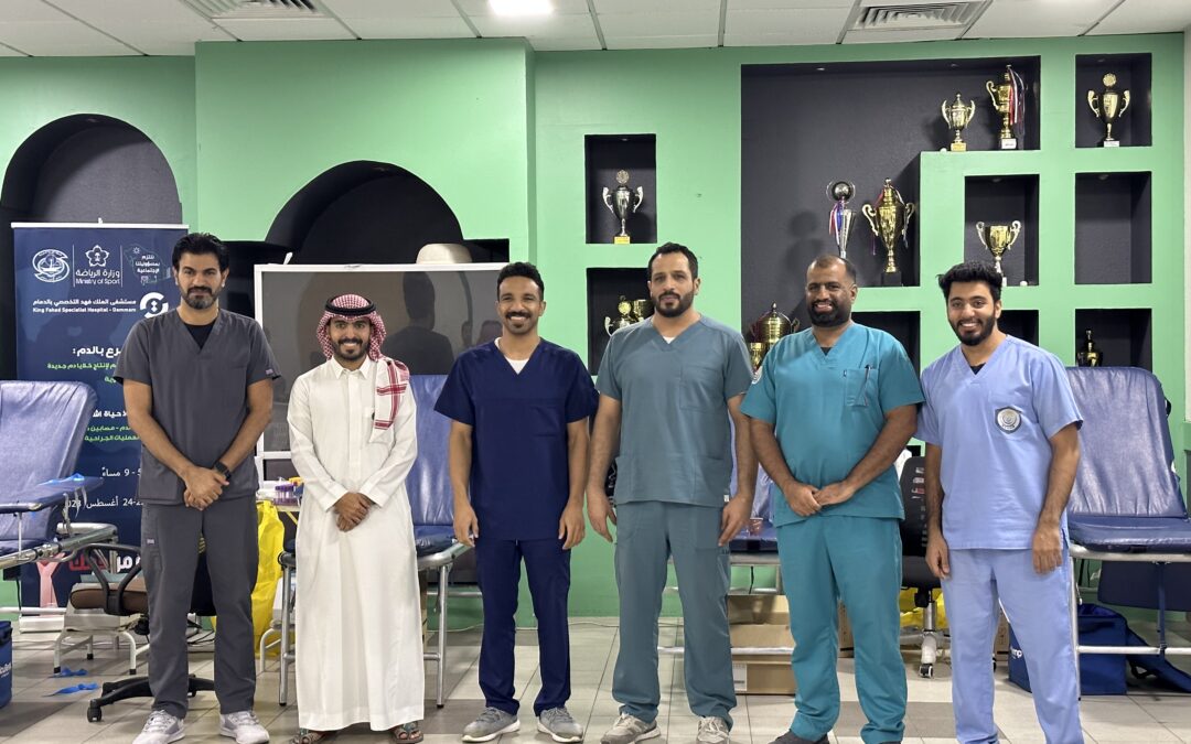 في نور سنابس ..18 متبرع حصيلة اليوم الأول من حملة التبرع بالدم (قطرة من دمك ..حياة لغيرك)