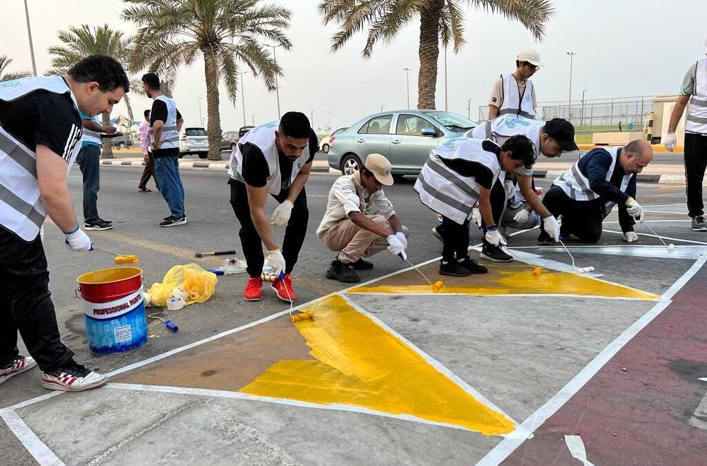 أمانة الشرقية: إطلاق مبادرة العودة للمدارس تهدف الى دهان مطبات عبور المشاة ومسح الكتابات المشوهة بالقطيف بمشاركة المتطوعين
