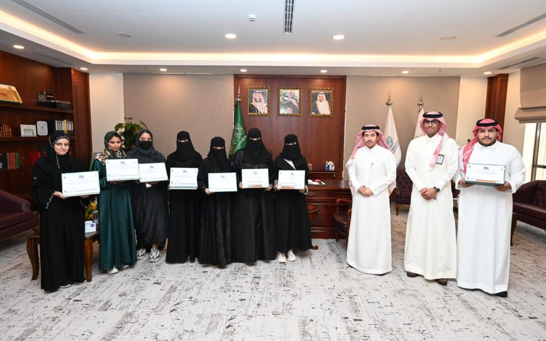 أمانة الشرقية تكرم متدربي “تمهير” بعد اتمامهم الدورة التدريبية لمدة 6 أشهر