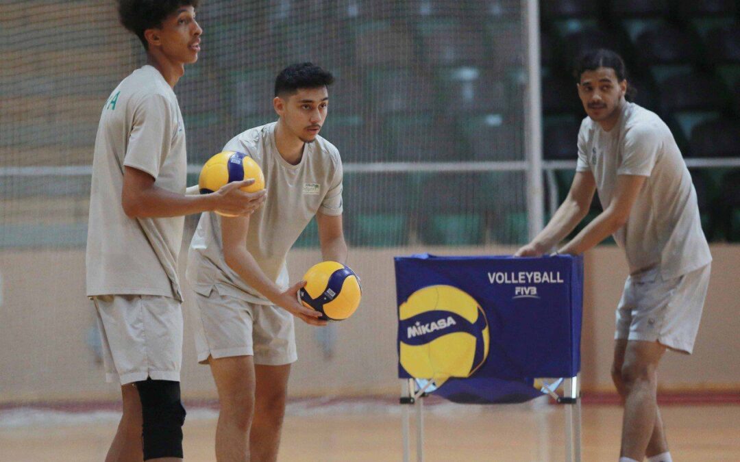 اخضر الطائرة يواصل تدريباته في مدينة جدة