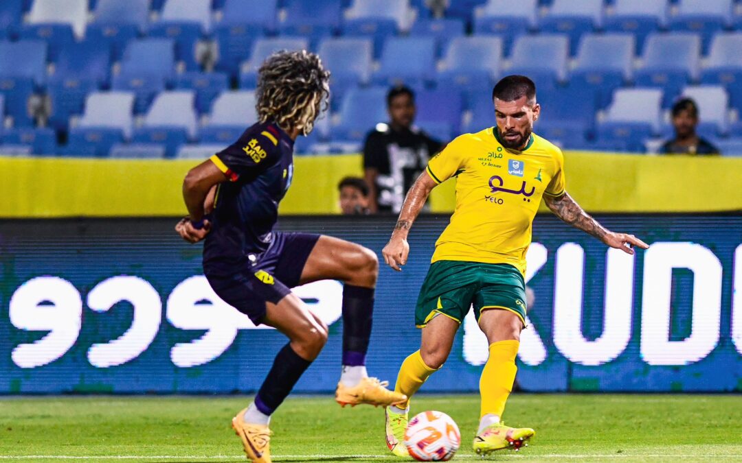التعادل الإيجابي ينهي لقاء الخليج والحزم