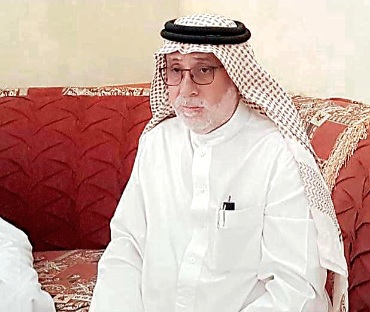 الأستاذ محمد بن عبدالله الزهراني واشقاءه يتلقون التعازي والمواساة في وفاة المرحومة والدتهم