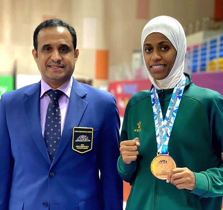 دنيا أبو طالب تتأهل لنخبة العالم للتايكوندو