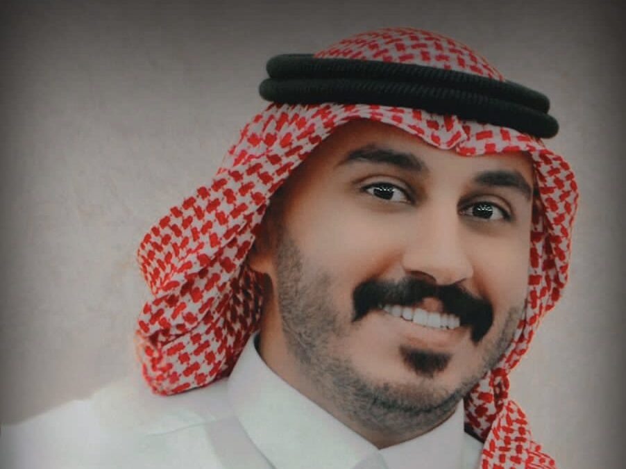 ” رعد ” يضئ منزل الأستاذ علاء بن سعيد الزهراني