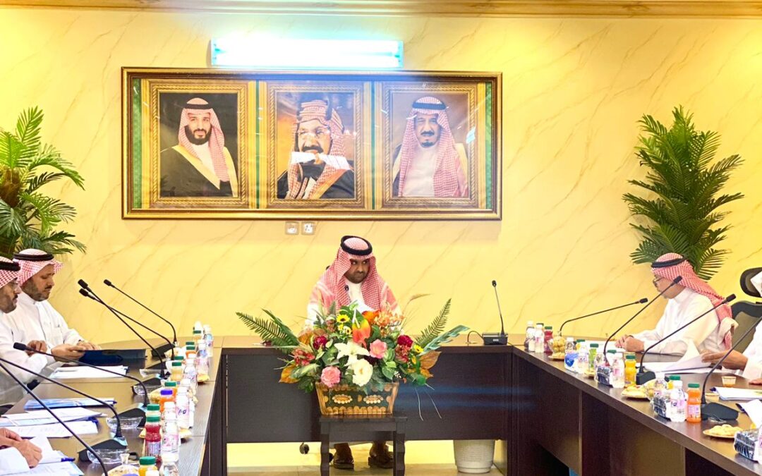 سعادة محافظ القرى يترأس أجتماع لجنة اصلاح ذات البين ويستعرض جدول الأعمال