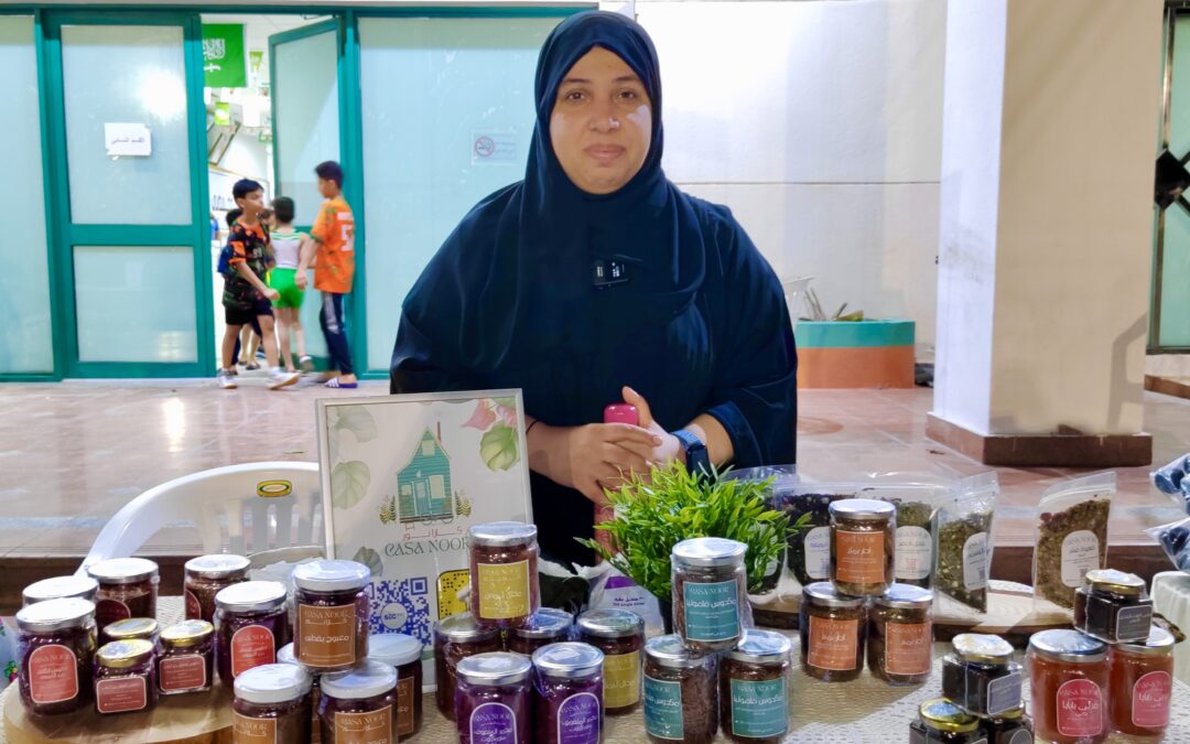 في يوم البيئة بنور سنابس .. نور المبشر تحول خيرات البلد إلى أغدية صحية خالية من المواد الحافظة