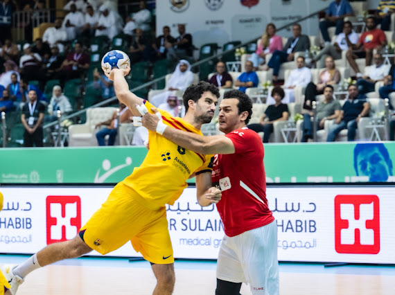 محمد ابراهيم حارس النادي الأهلي: أنا فخور بزملائي والأهلي أقوى فريق في افريقيا