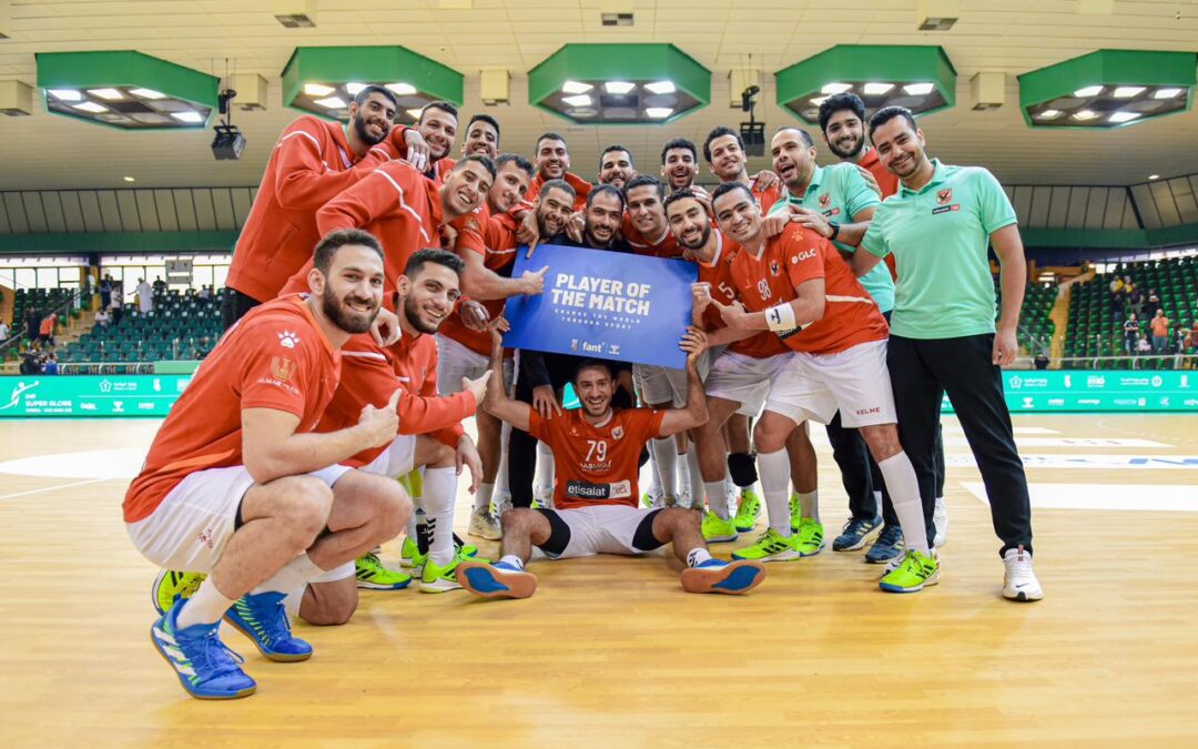 الأهلي يتجاوز الكويت وينافس على المركز الخامس