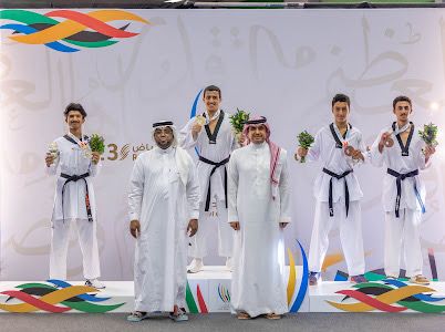 الأمير فهد بن جلوي يتوّج أبطال السباحة في دورة الألعاب السعودية الثانية وتألق أندية نجد والعربي والثقبة في السهام