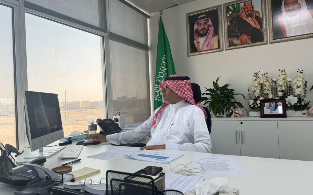 سعادة تستعرض خبرتها في لقاء الإدارة العامة لرعاية كبار السن