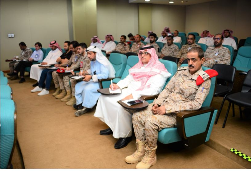 انطلاق 5 دورات تدريبية بجامعة الامام عبد الرحمن بن فيصل في الذكاء الاصطناعي ونمذجة الطرق بمشاركة 520 متدرباً ومتدربة