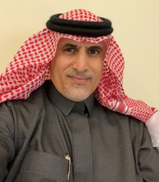 الأستاذ حسين بن سعد الساهر يتلقى التهاني بمناسبة تخرج المهندس معاذ وحصوله على شهادة البكالوريوس