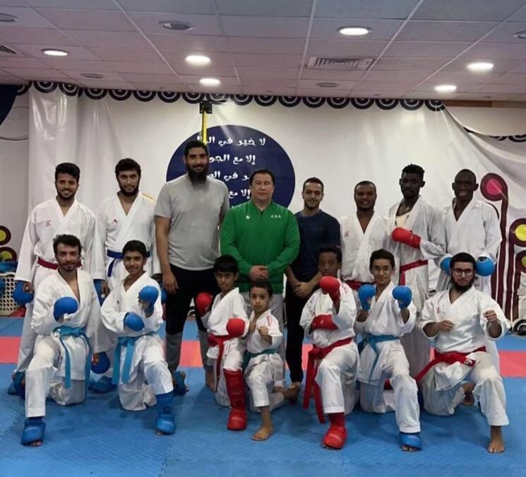 إدارة الثقبة تقيل المدرب فتحي نصر وتكليف الكابتن محمد الضمراني ليقادة فريق القدم