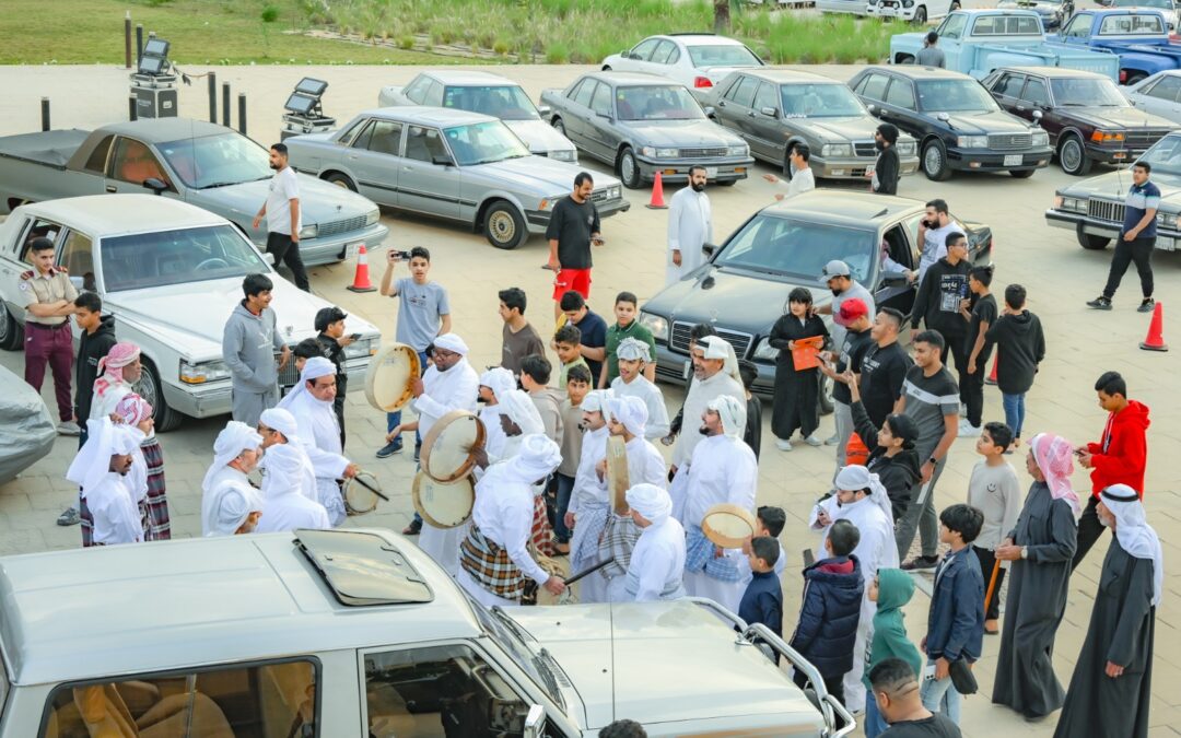 15 الف زائر في انطلاق “عرض الرامس للسيارات بوسط العوامية