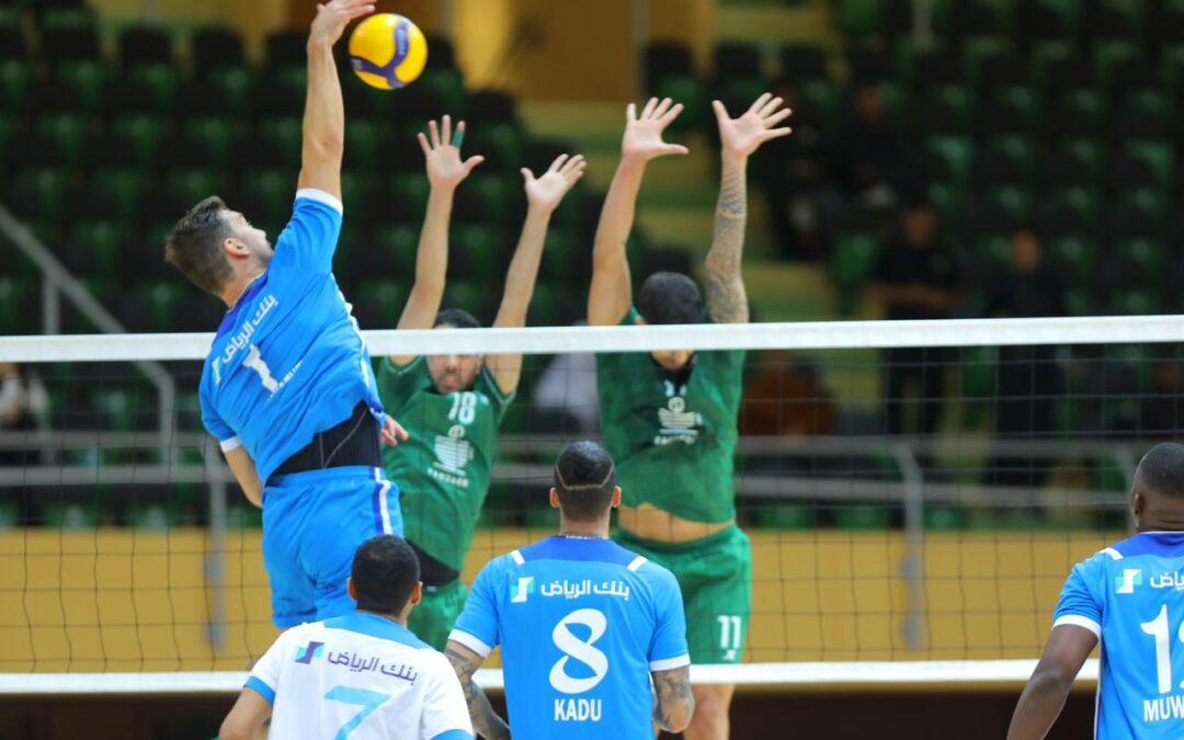 الهلال يعزز صدارته بالفوز على الاهلي