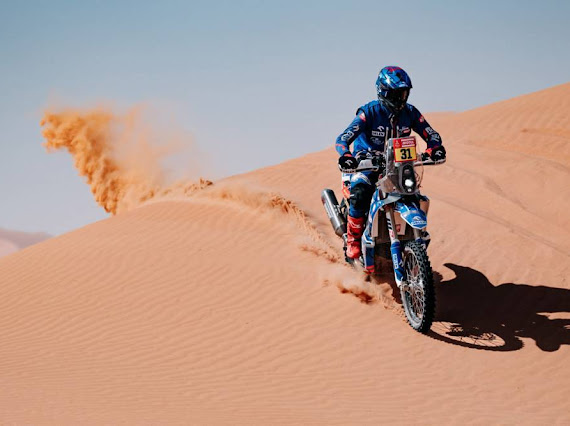 في ختام الجزء الثاني من سادس المراحل لرالي داكار السعودية 2024..”ابن سعيدان” يصعد لصدارة المركبات الصحراوية الخفيفة والعطية يسقط في فخ الأعطال الميكانيكية