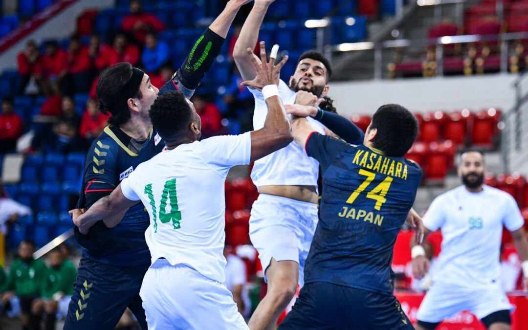 الأخضر يخسر أول مبارياته في  الآسيوية