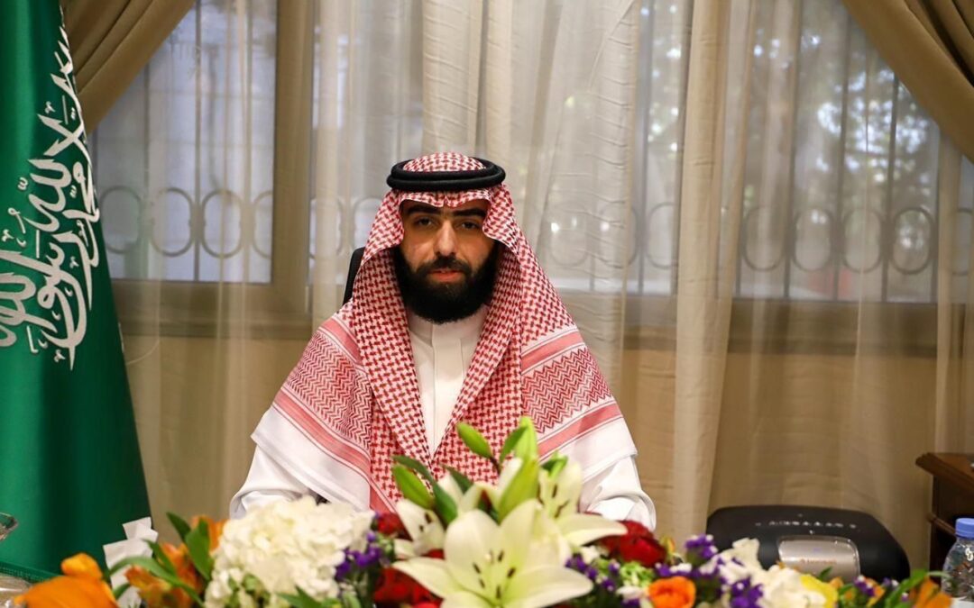 ترقية 44 موظفا من منسوبي بلدية محافظة رأس تنورة