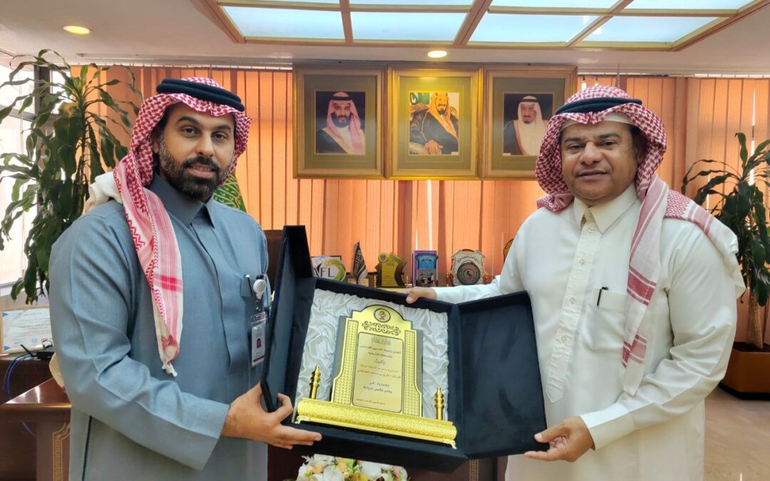 مدير فرع وزارة الرياضة بالمنطقة الشرقية يستقبل جمعية اللاعبين القدامى بالشرقية