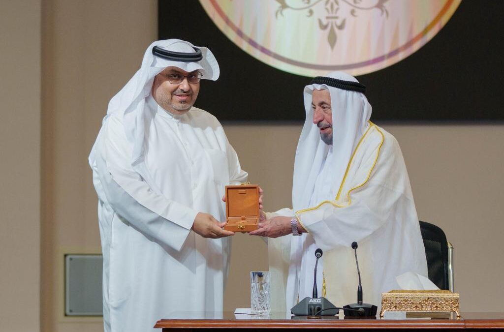 حاكم الشارقة يكرم الشعراء الفائزين بجائزة القوافي 2023