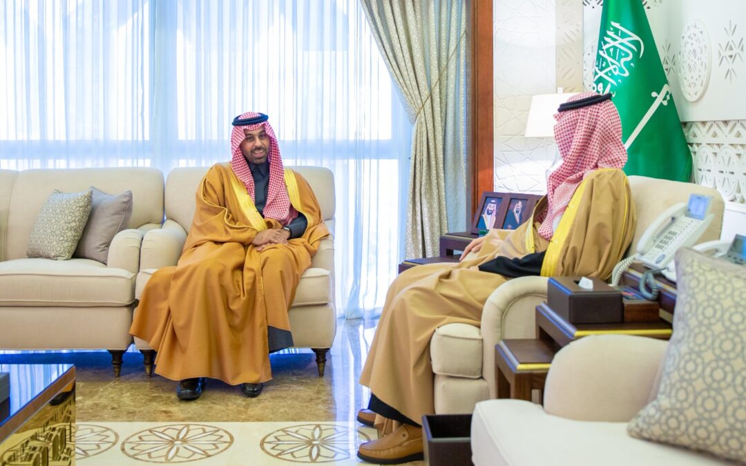 نائب أمير الشرقية يستقبل مدير عام فرع وزارة الرياضة بالمنطقة