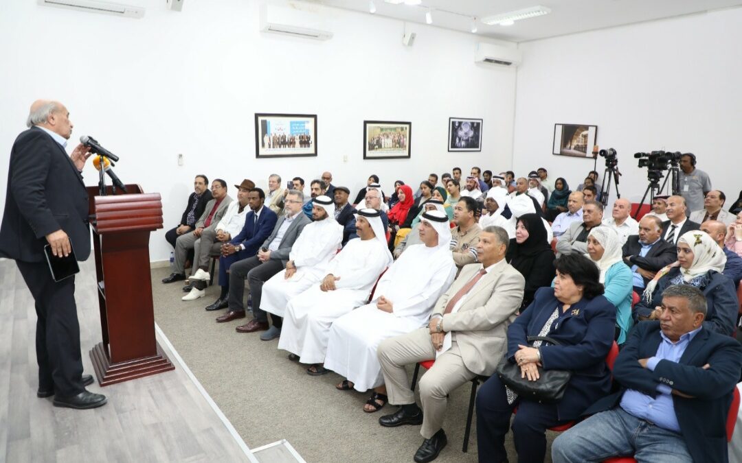 استضافهم بيت الشعر بالشارقة بحضور لافت للجمهور   خمس شعراء ينشدون للحب والجمال في سادس أيام “الشارقة للشعر العربي