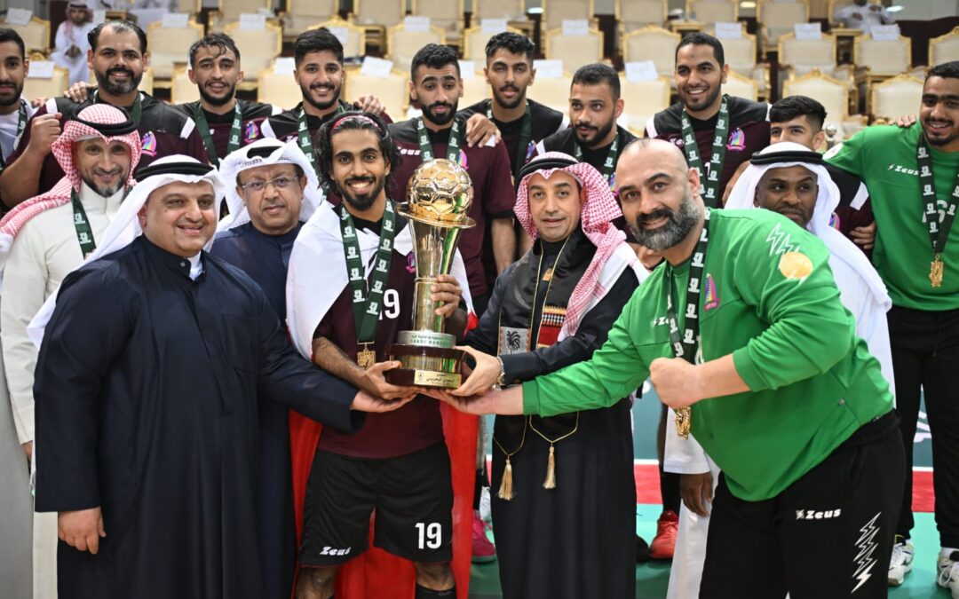 الشباب يُتوج بكأس النسخة الأولى من سوبر اليد السعودي البحريني