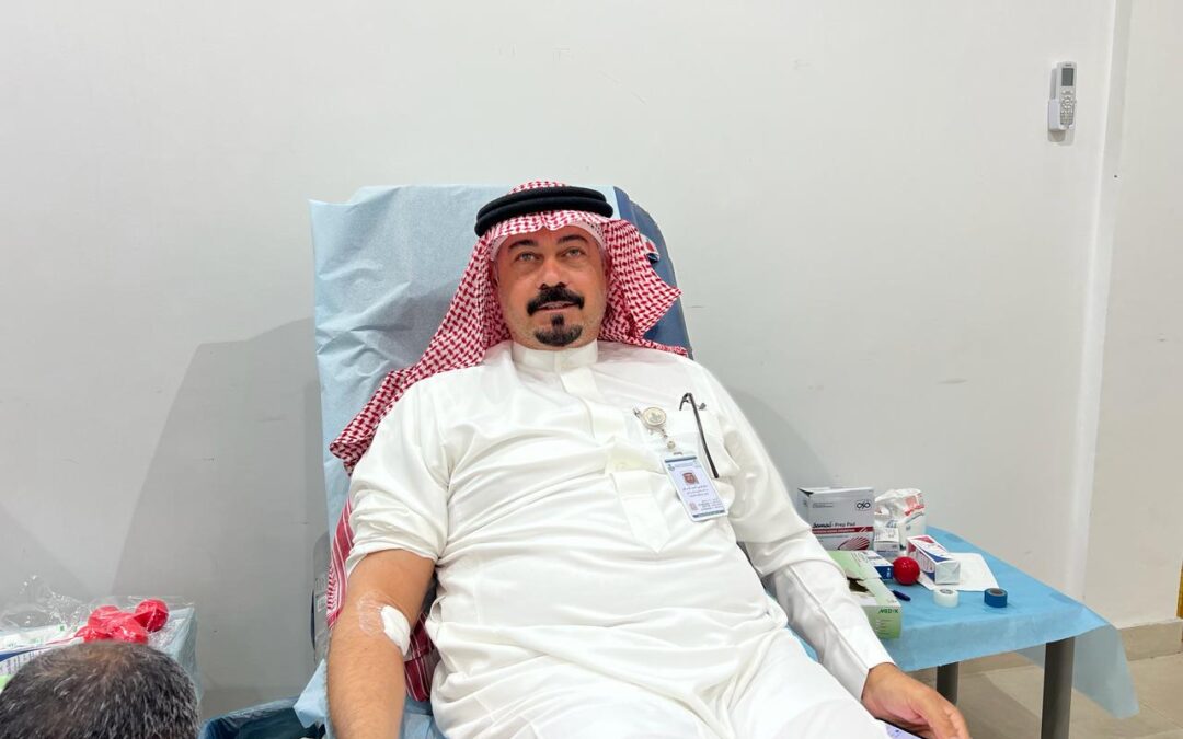 بلدية محافظة القطيف  بالتعاون مع مستشفى القطيف المركزي تنظم مبادرة “التبرع بالدم”