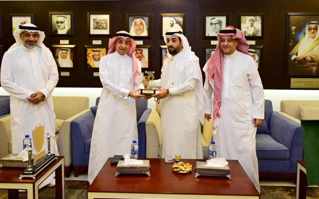 اتحاد اليد يستعرض برامج اكتشاف الموهوبين في زيارته لنادي الأهلي