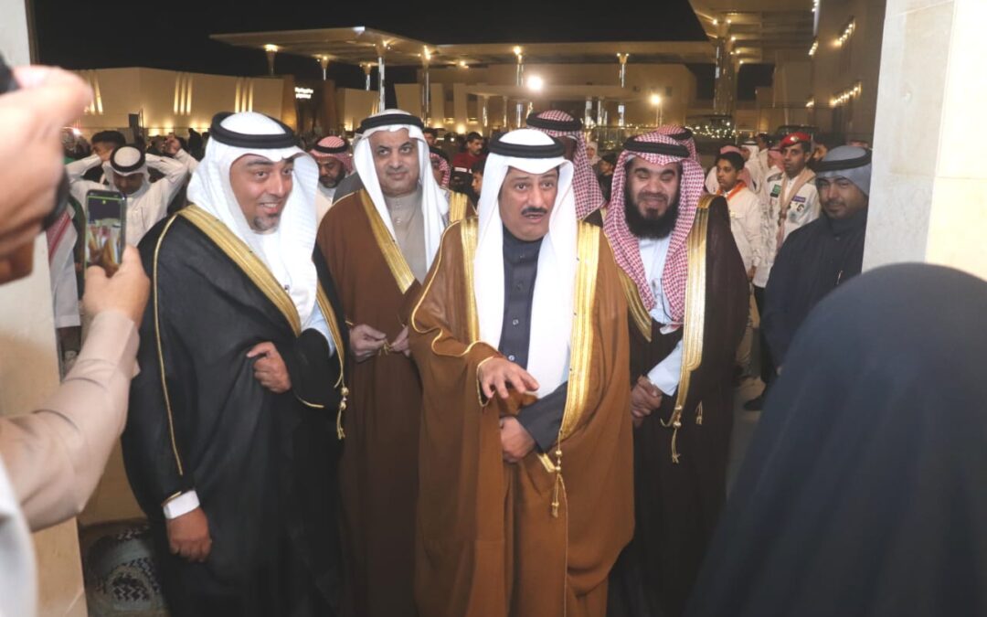 بعد استقطاب أكثر من 7000 زائر في اليوم الأول، استمرار برامج “حرفيون 3” في يوميه الثاني مساء اليوم مع انطلاقة ورش العمل