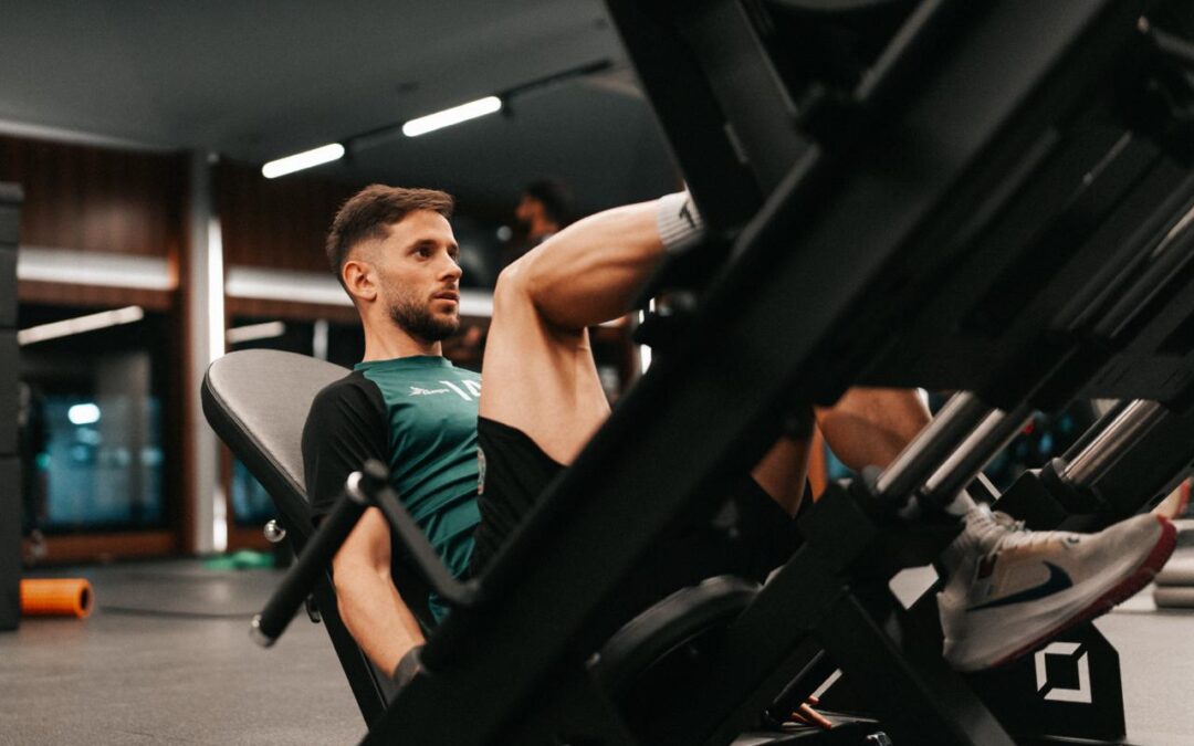 تدريب استرجاعي ولياقي للاعبي الاتفاق