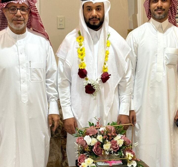 عائلة الفضل تحتفي بعقد قران أبنها “أحمد” بالأحساء