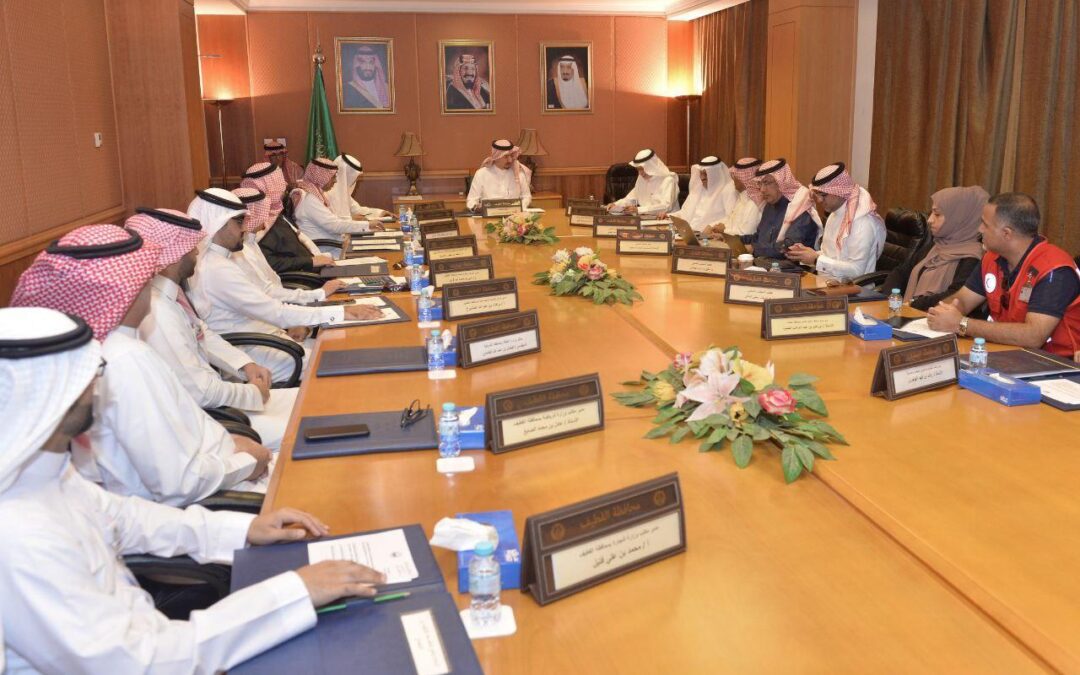 الخريف يرأس اجتماع المجلس المحلي.. ومشاريع المحافظة التنموية على طاولة النقاش