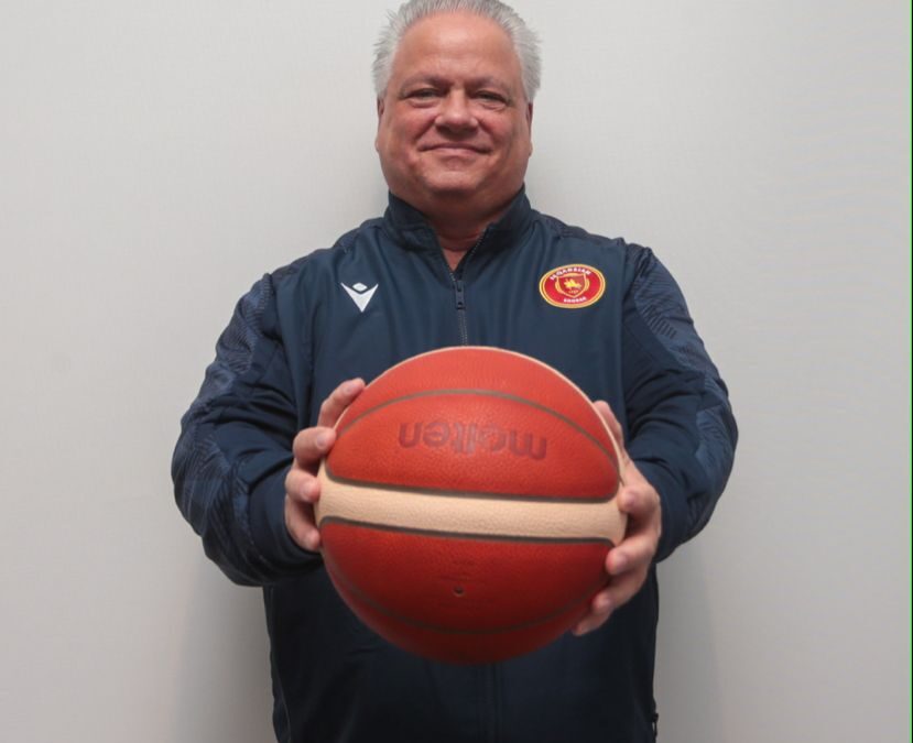 الأمريكي جون كوفينو مدربًا لسلة القادسية